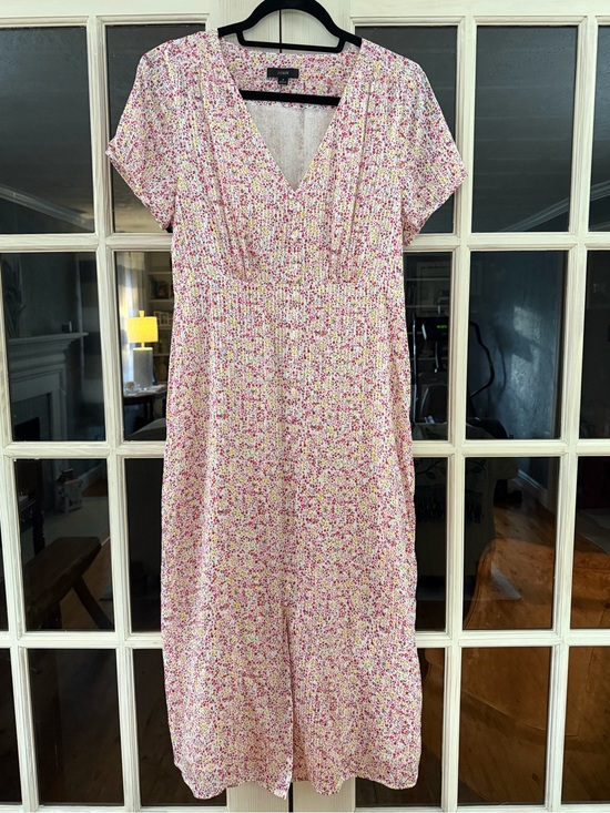 J. Crew Dresses & Skirts - J. Crew Crinkle Viscose Short-Sleeve Midi Dress Size 8